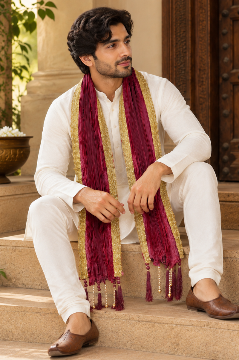 Maroon & Gold Textured Men’s Stole With Tassels