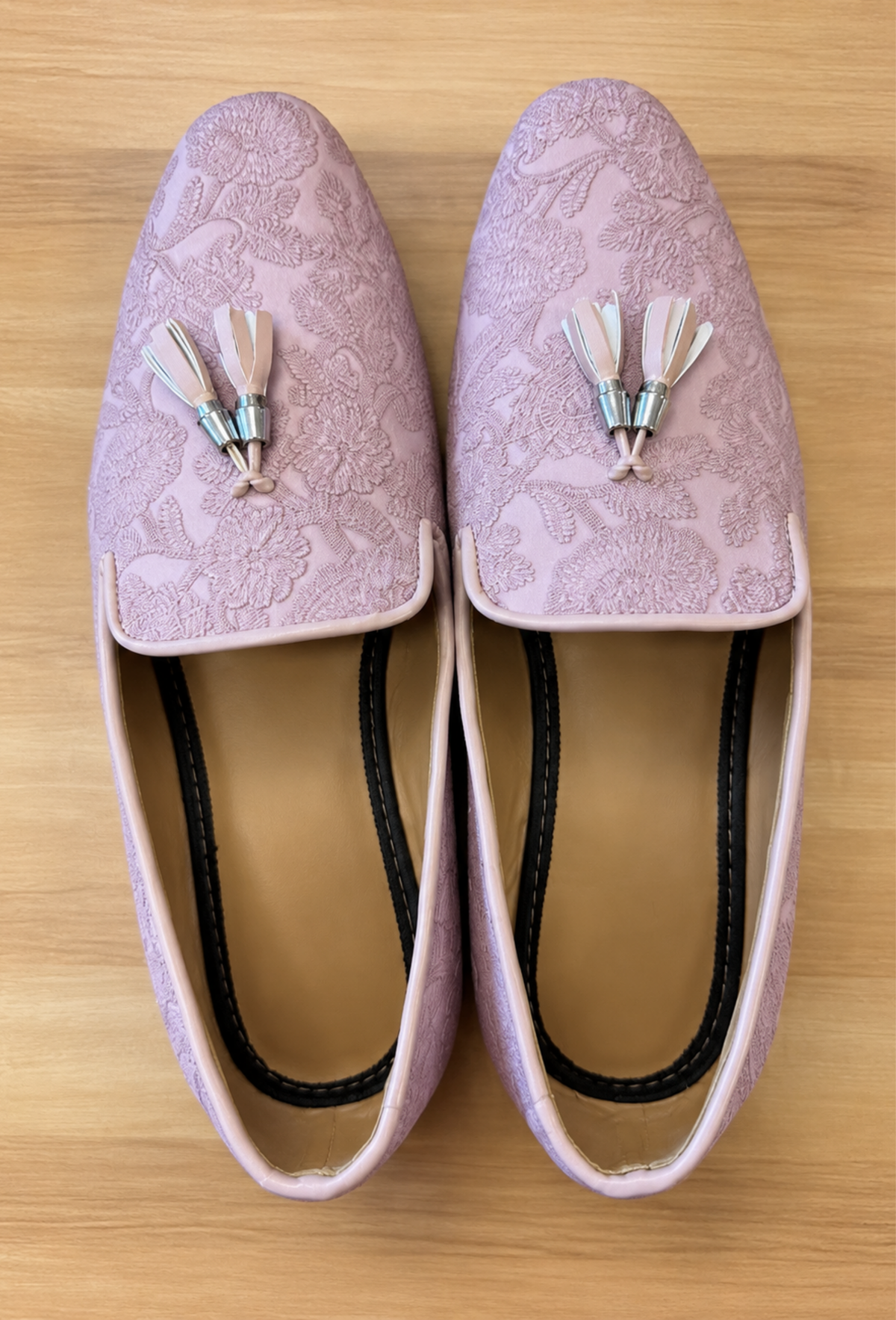 Blush Pink Embroidered Juttis With Tassel Detail